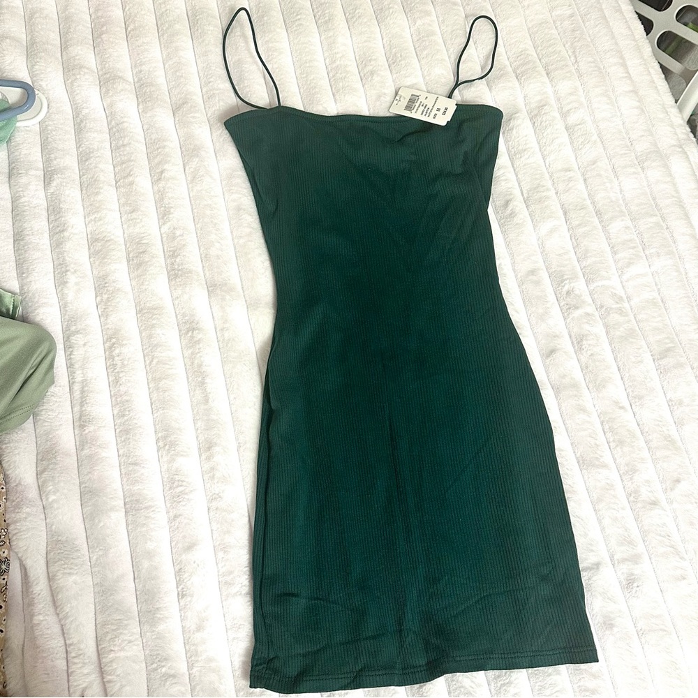 NWT Windsor green bodycon dress